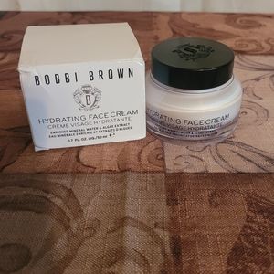 Bobbi Brown Hydrating Face Cream